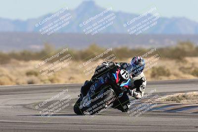 media/Dec-07-2025-CVMA (Sun) [[3e7d2de5dc]]/Race 10-Formula 40 Open/